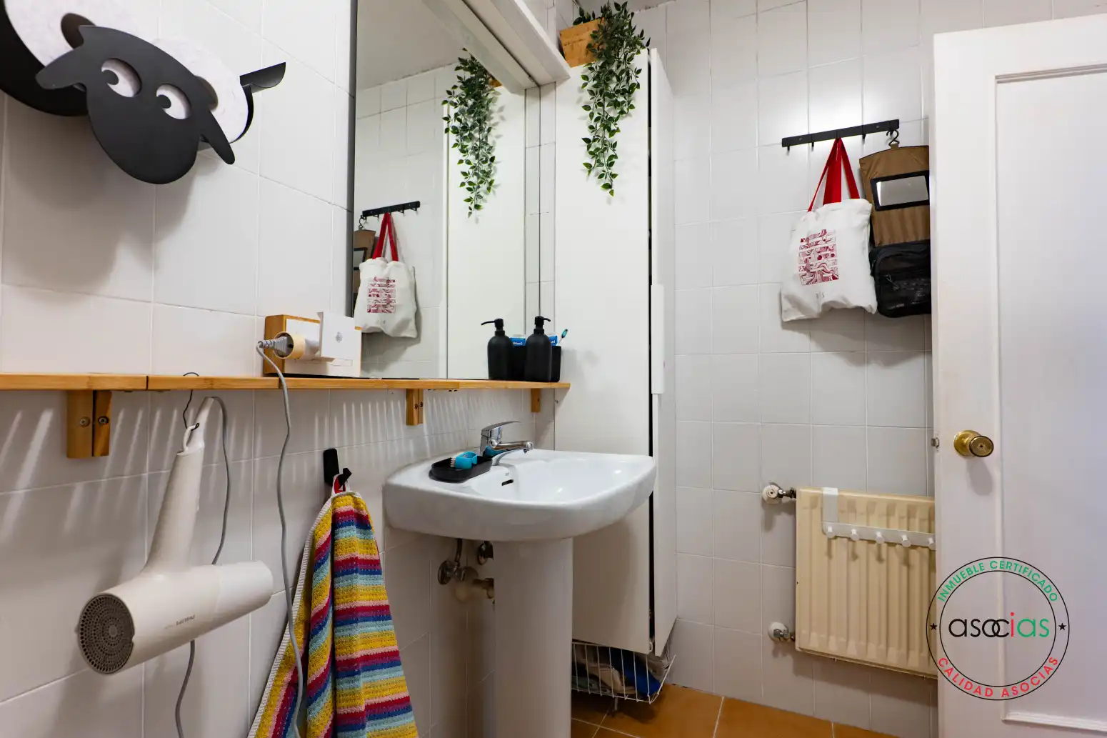 Bany de Casa o xalet en venda en Siero amb Calefacció, Jardí privat i Parquet