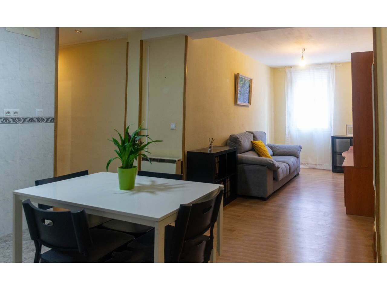 Bedroom of Flat for sale in Burgos Capital  with Heating and Furnished