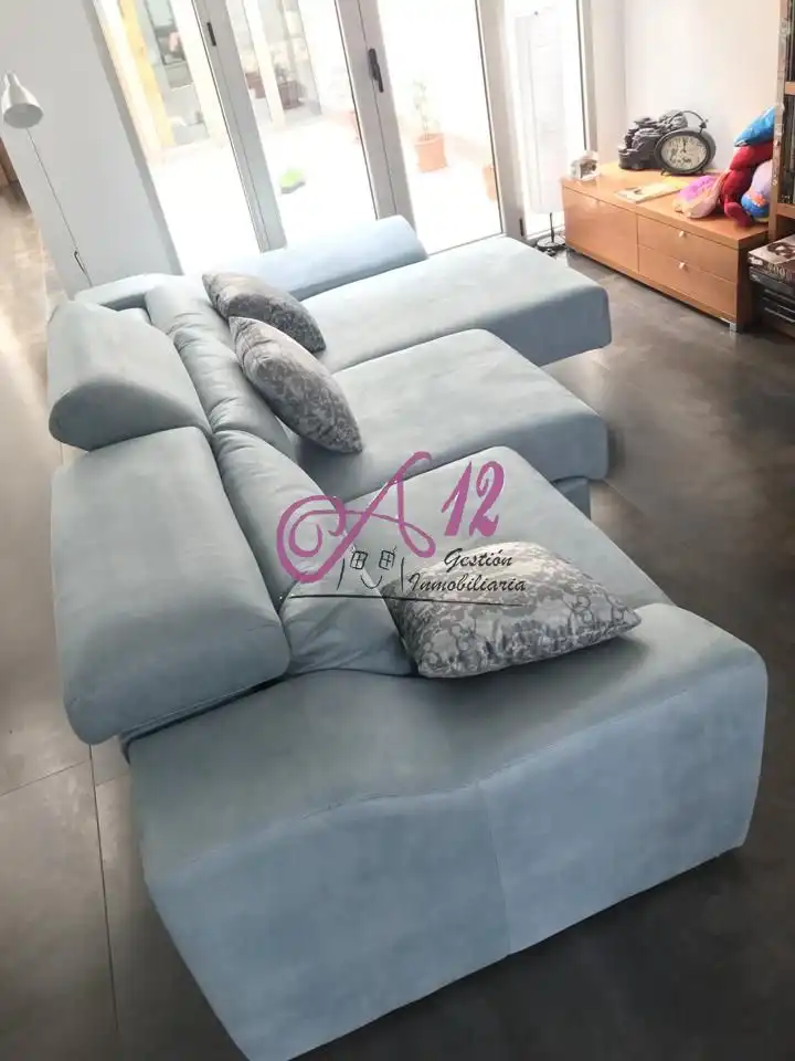 Sala d'estar de Casa o xalet en venda en Yecla amb Terrassa