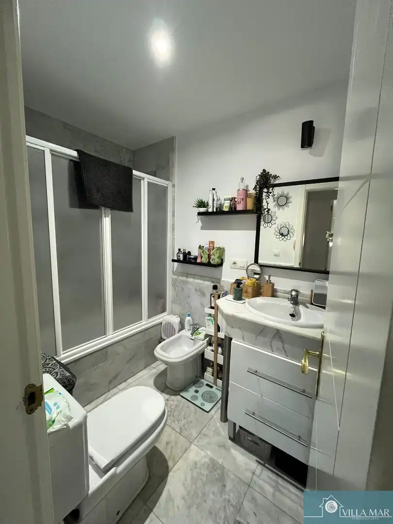 Bathroom of Flat for sale in Rota  with Terrace, Storage room and Community pool