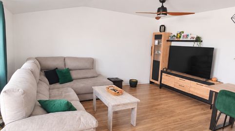 BLACK HOUSE SERVICIOS INMOBILIARIOS VENDE ÁTICO CON AMPLIA TERRAZA Y GARAJE EN RECAS, imatge 4