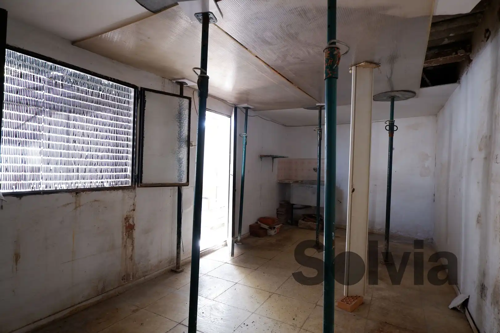 Casa adosada en venta en Sagunto / Sagunt con Terraza y Balcón