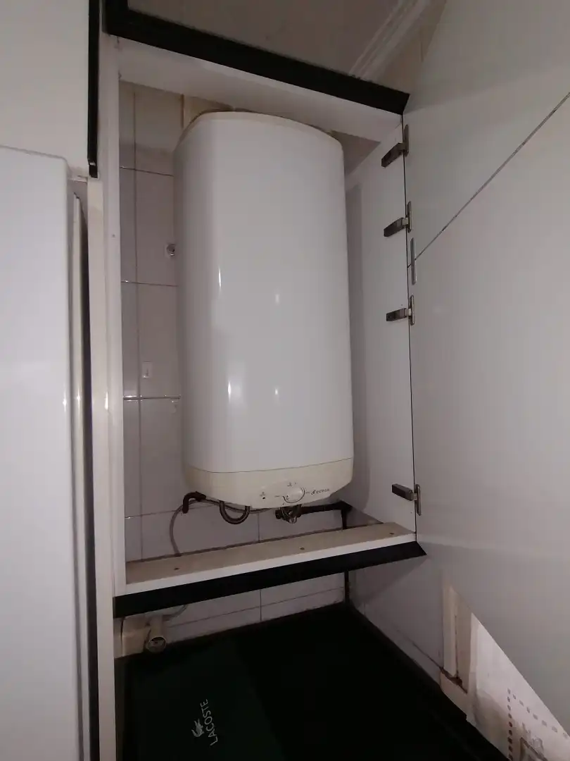 Baño de Piso en venta en Gijón  con Calefacción, Terraza y Trastero