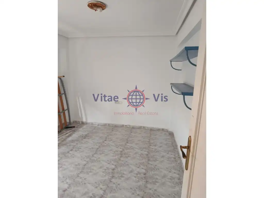 Wohnung mit Aufzug zum Verkauf in Calle Luis Peralta, imagen 4