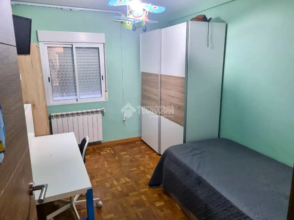 Bedroom of Flat for sale in Parla  with Heating, Terrace and Balcony