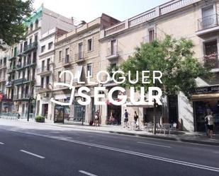 Exterior view of Flat to rent in  Barcelona Capital  with Terrace and Furnished