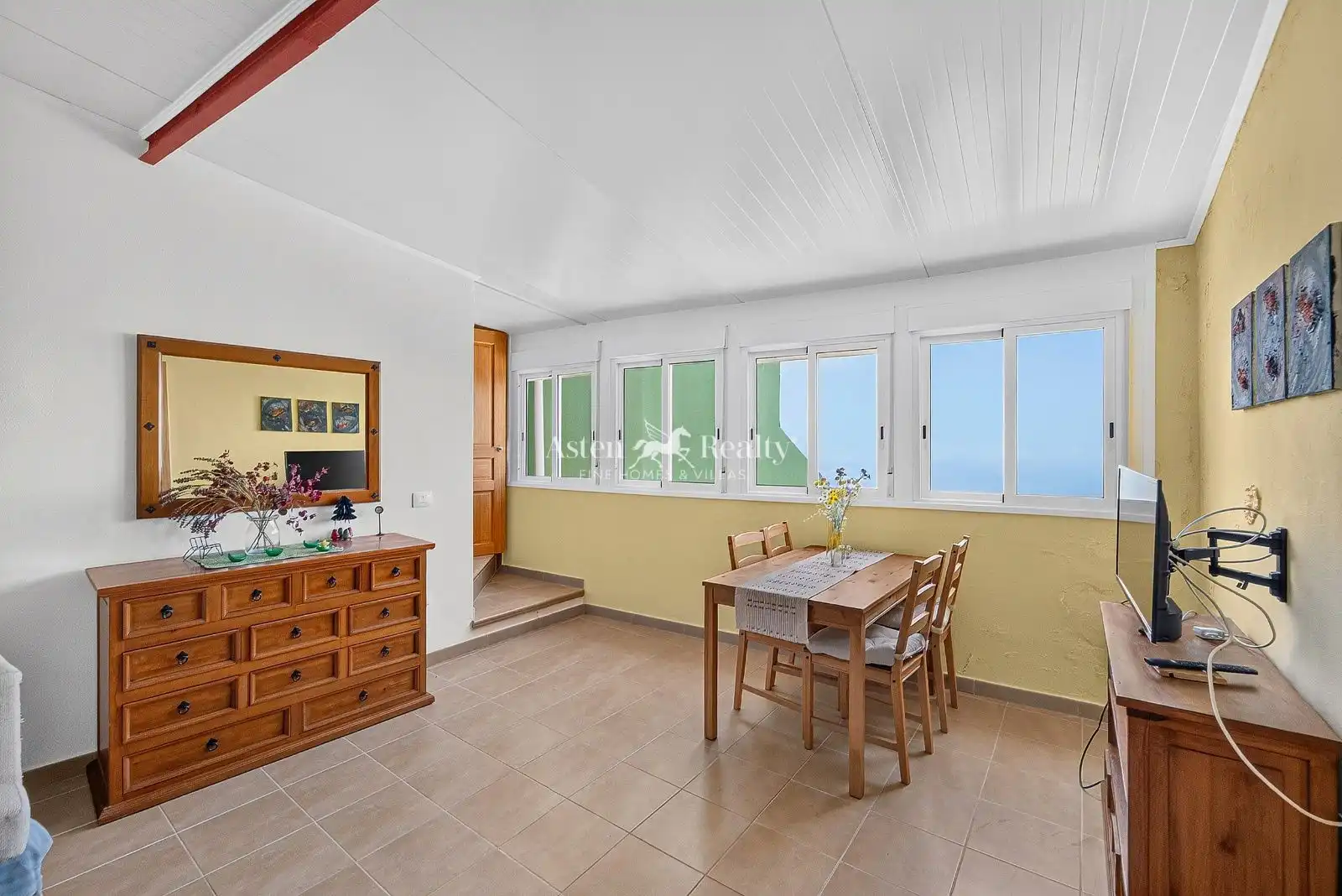 Habitación de Casa adosada en venta en La Orotava con Terraza y Amueblado