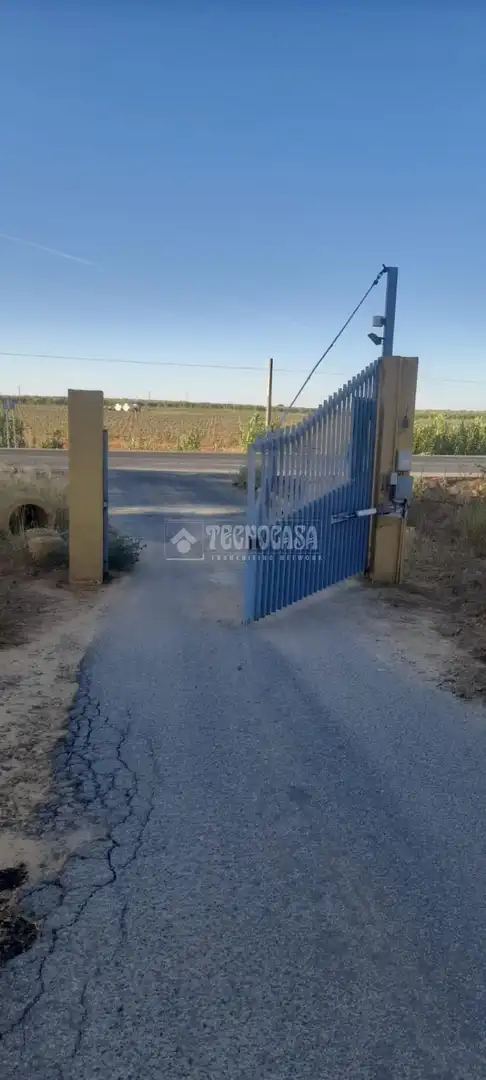 Finca rústica en venta en Aznalcázar