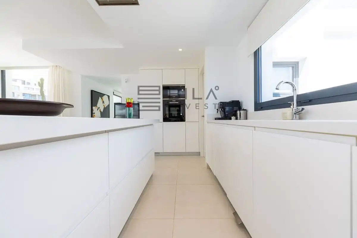 Kitchen of Attic for sale in Fuengirola  with Air Conditioner, Terrace and Storage room