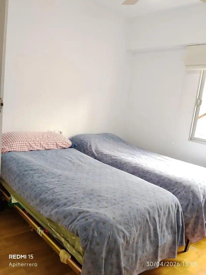 Habitación de Piso de alquiler en Alicante / Alacant con Amueblado y Balcón