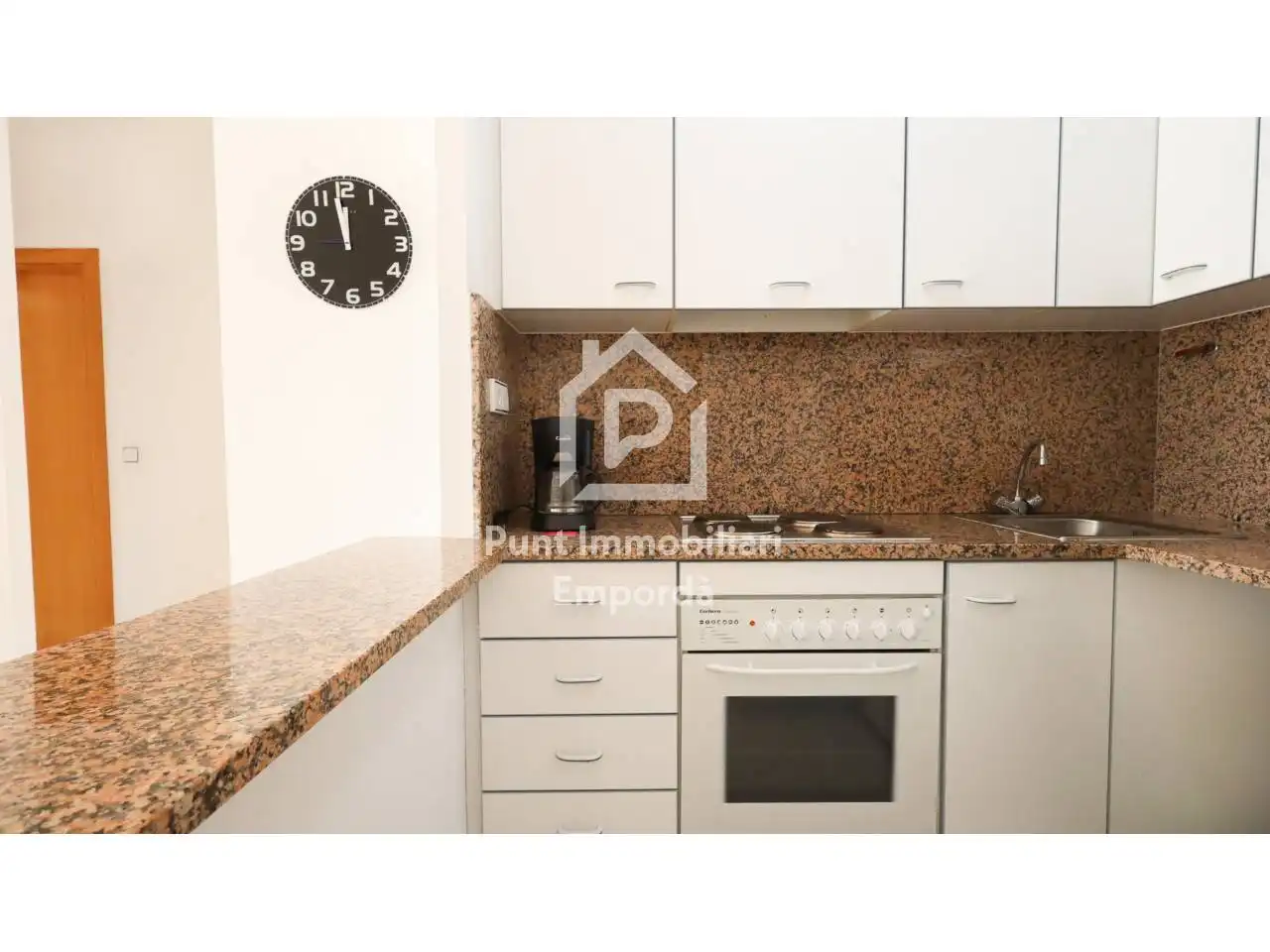 Cuina de Apartament en venda en Llançà amb Aire condicionat, Calefacció i Terrassa