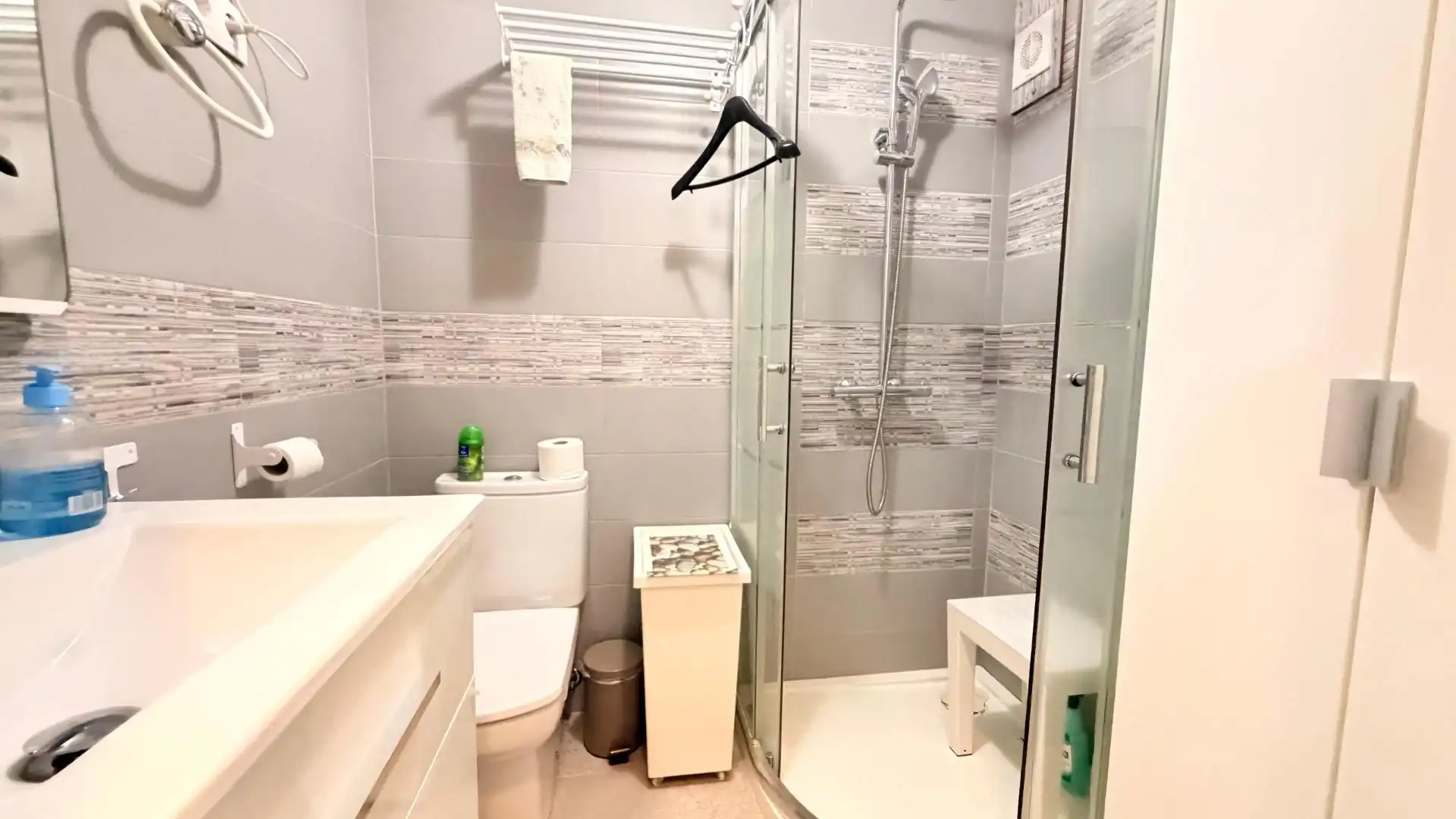 Piso con terraza en venta en Calle ALMORADI, imagen 20