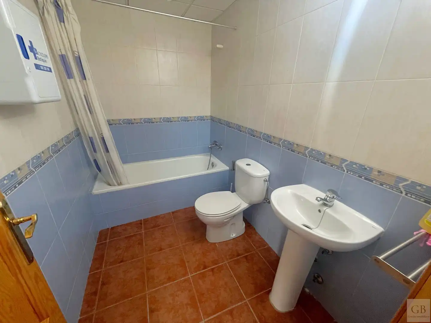 Bathroom of Flat for sale in Pepino