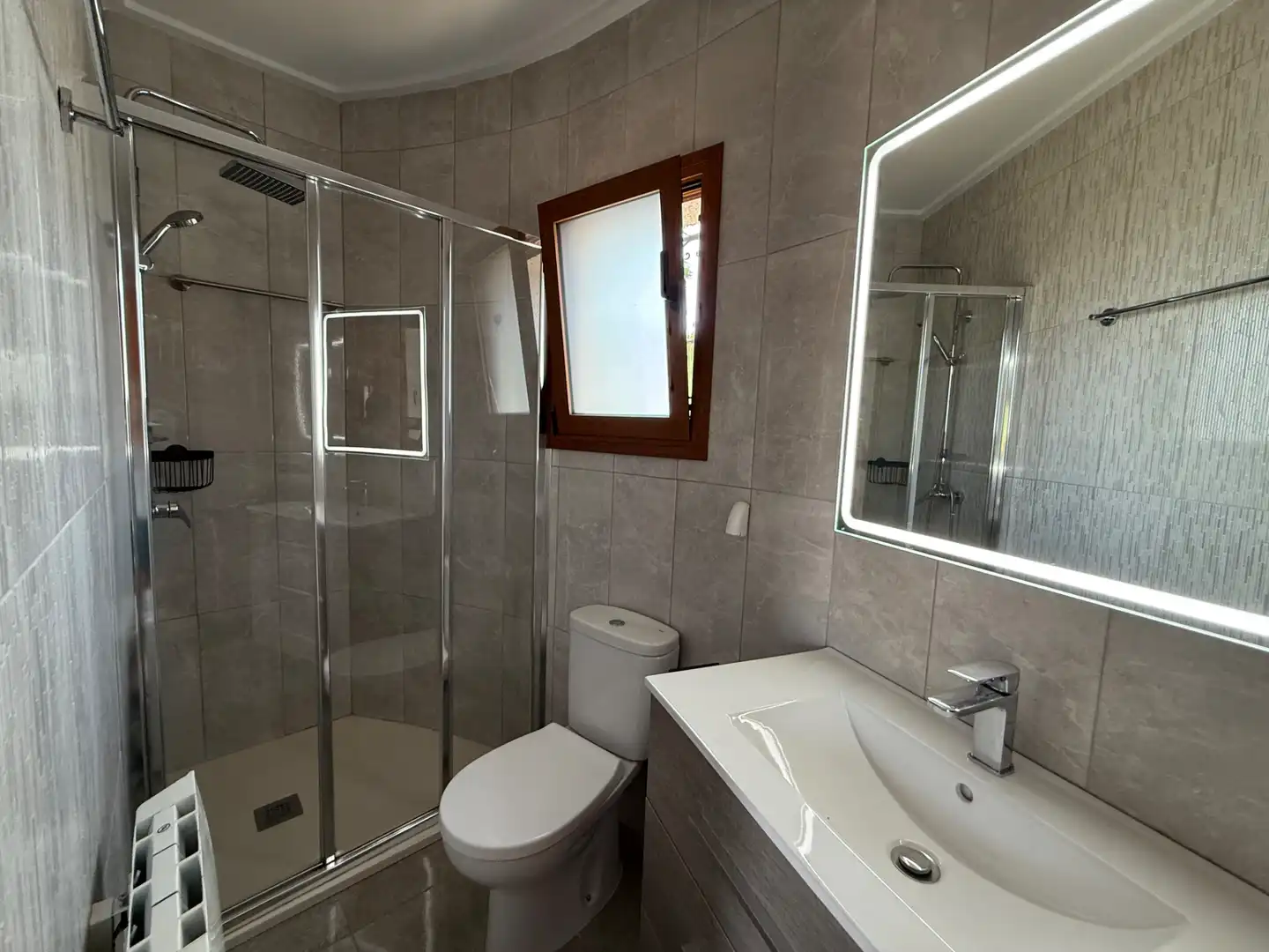 Bathroom of Houses for rent in Dénia  with Air Conditioner, Heating and Private garden