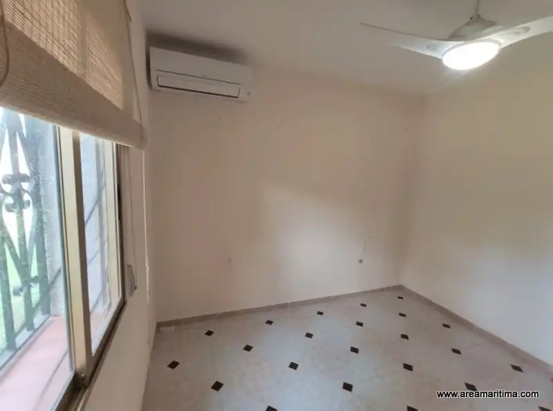 Houses for rent in Calle Murcia, Serra