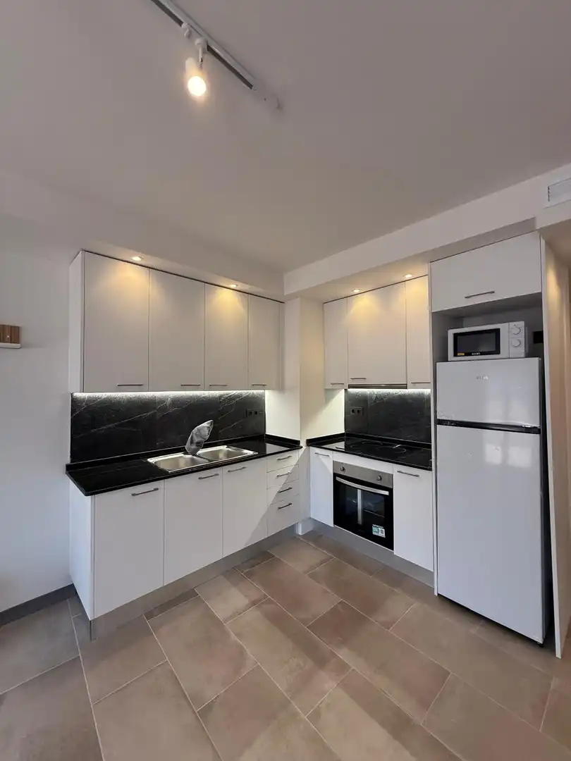 Cocina de Apartamento de alquiler en Lleida con Aire acondicionado y Amueblado