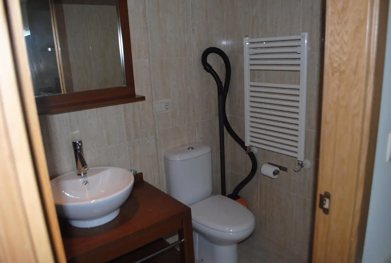 Bany de Estudi en venda en Ourense Capital  amb Calefacció, Parquet i Traster