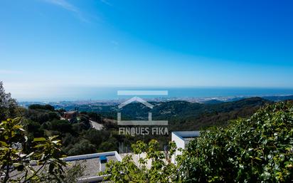 Vista exterior de Casa o xalet en venda en Dosrius amb Terrassa i Balcó