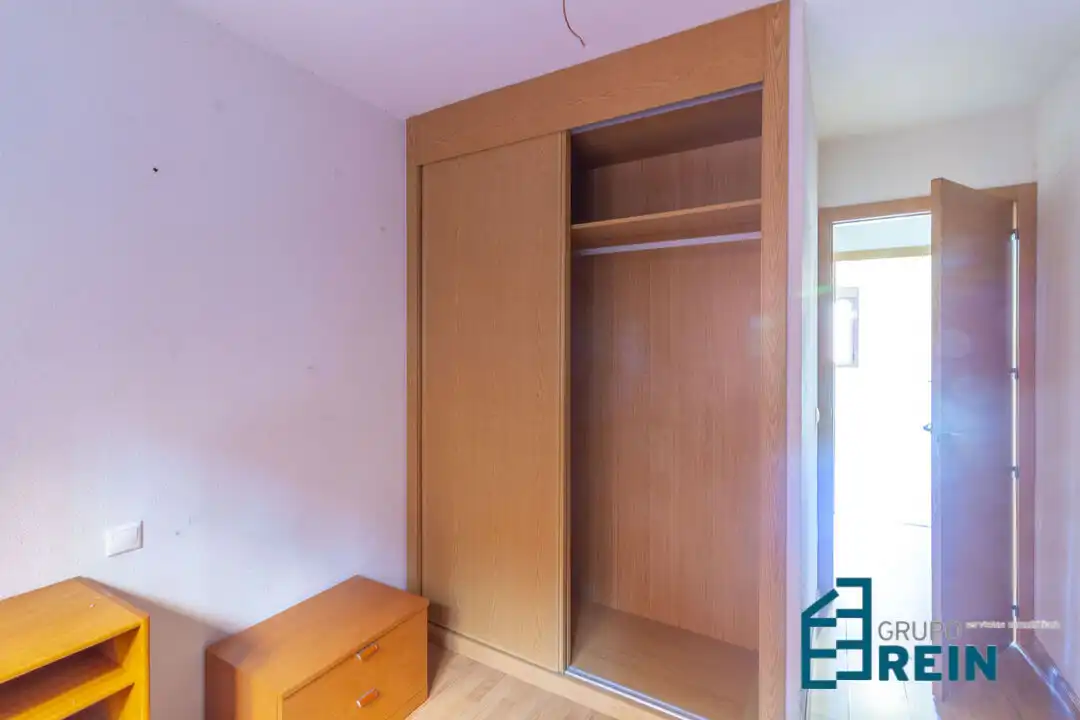 Habitación de Piso en venta en Recas con Calefacción