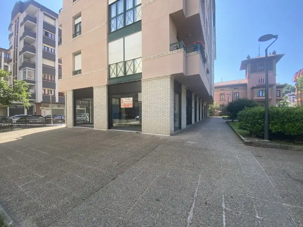 Local comercial de lloguer a Patxita Etxezarreta Kalea 2, imagen 10