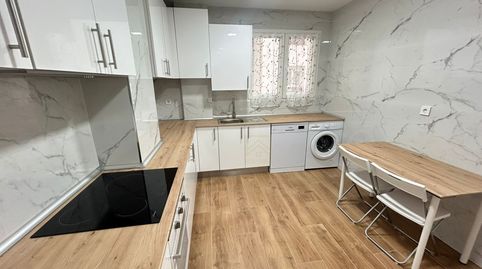 Foto 4 de Piso de alquiler en Maliaño, Camargo