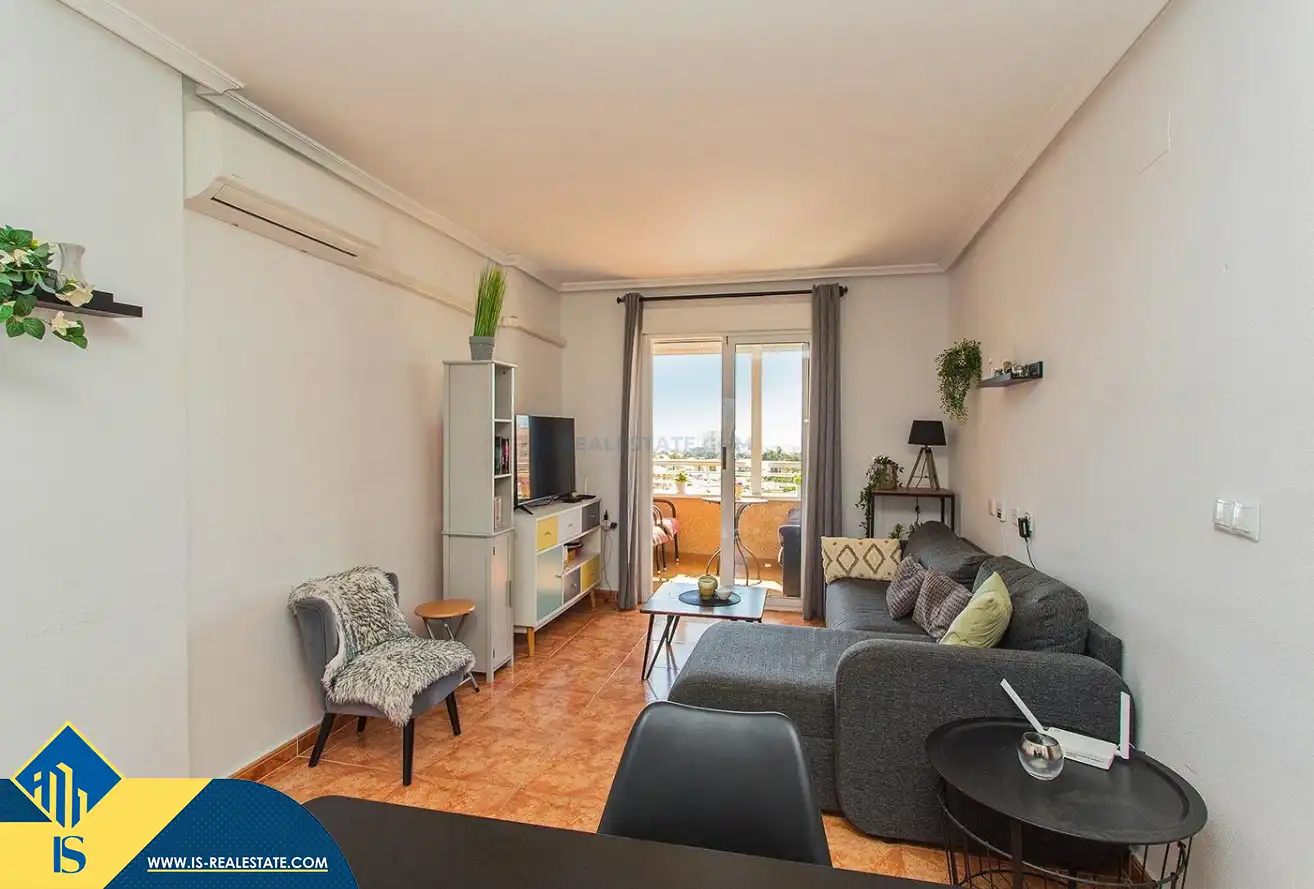 Apartamento con piscina en venta en Nueva Torrevieja - Aguas Nuevas, imagen 2
