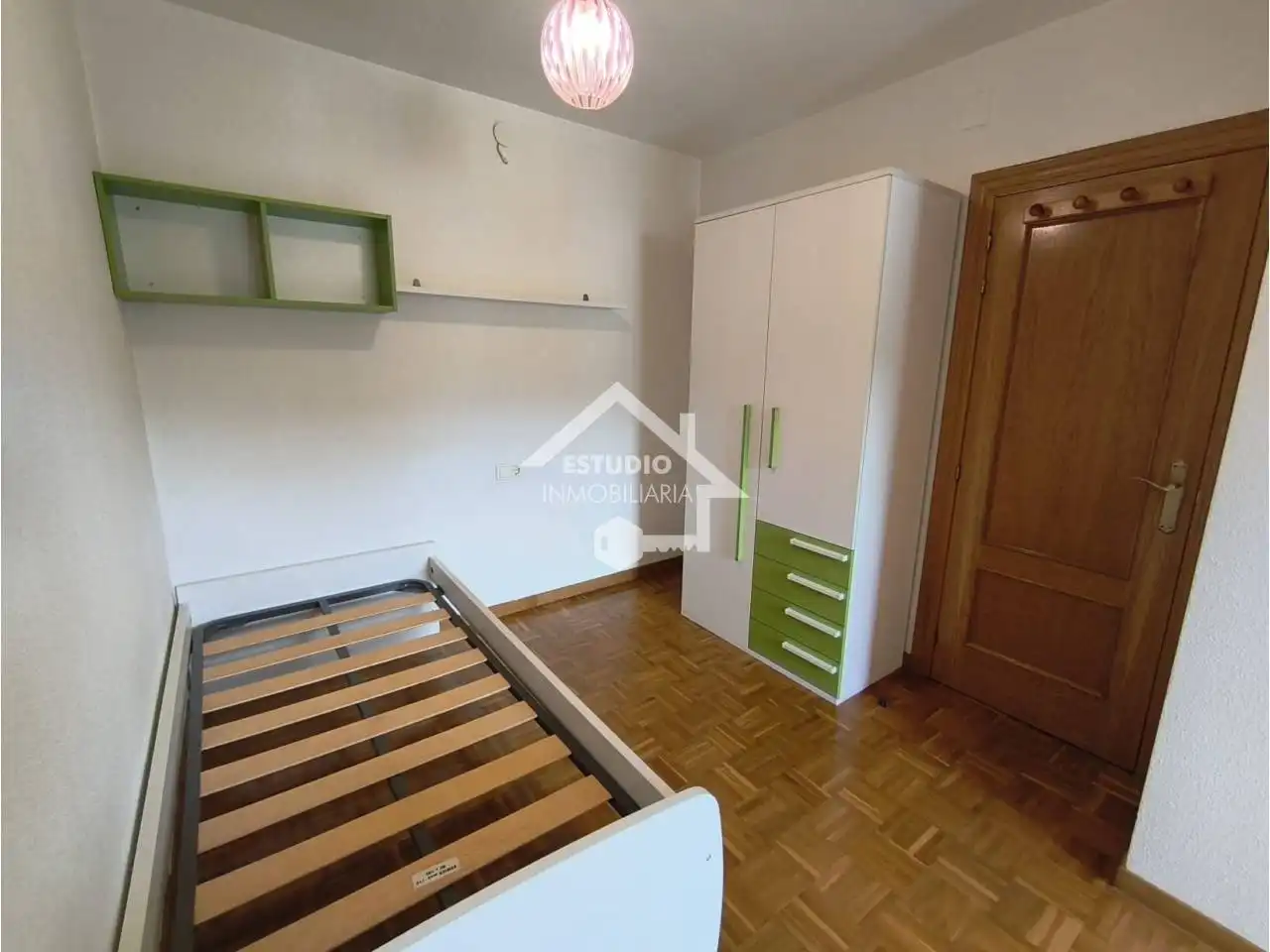 Habitación de Piso en venta en Lodosa con Calefacción, Trastero y Balcón