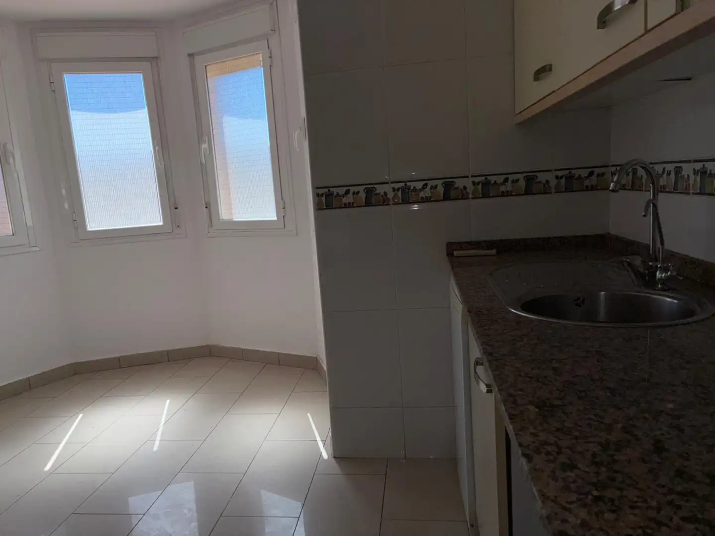 Cocina de Casa o chalet en venta en Alicante / Alacant con Aire acondicionado, Calefacción y Terraza