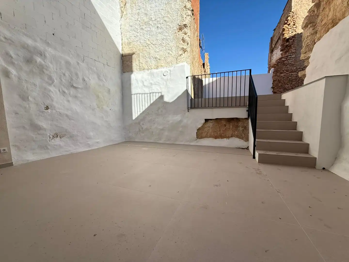 Terrassa de Casa o xalet en venda en Benissanó amb Aire condicionat, Calefacció i Jardí privat