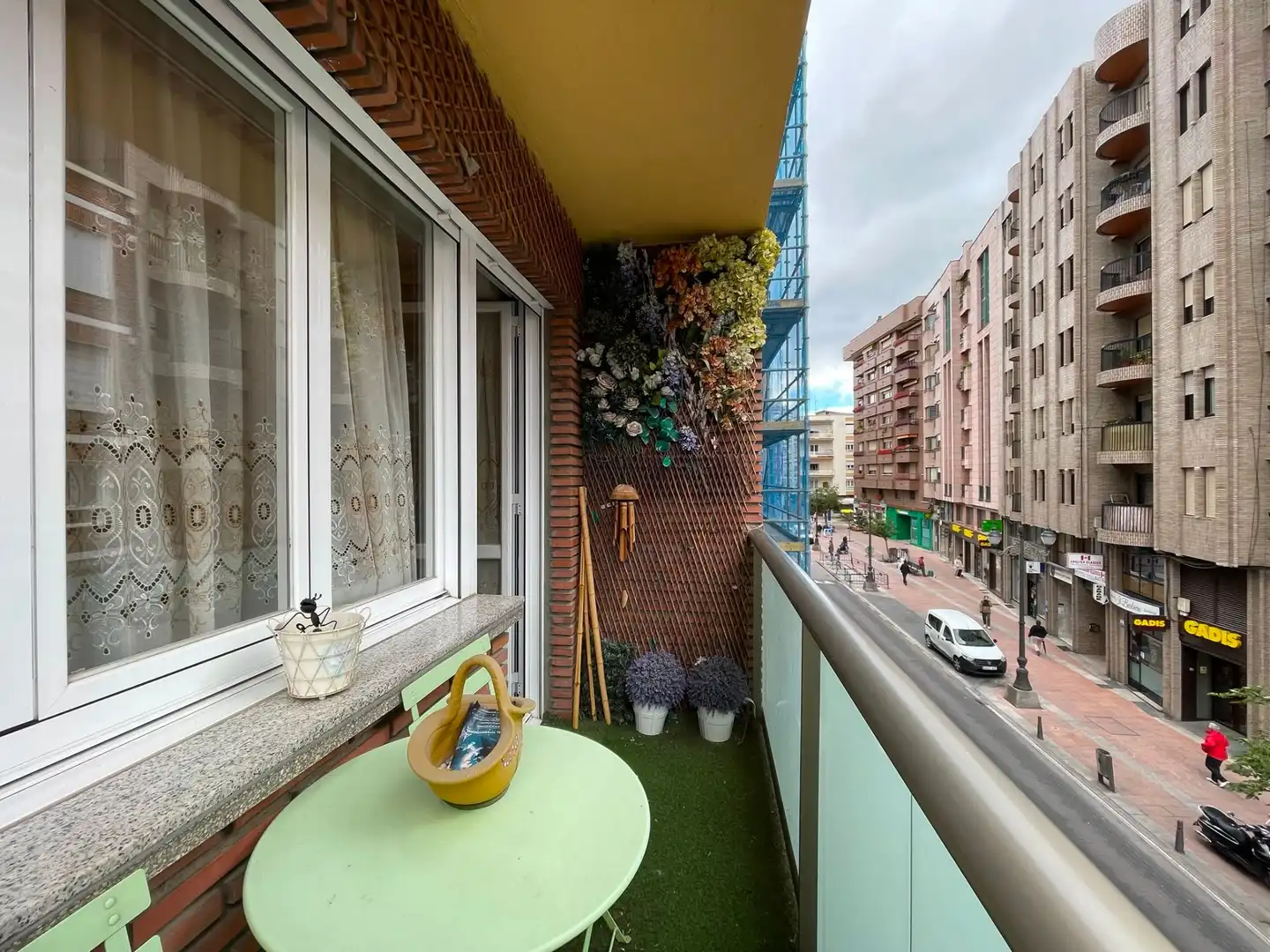 Terraza de Piso en venta en Ponferrada con Calefacción, Terraza y Trastero