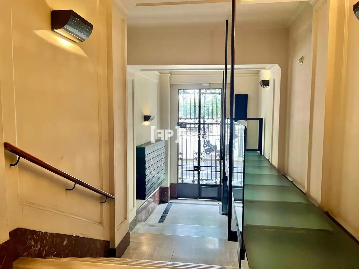 Oficina de lloguer a Centre Històric, imagen 2