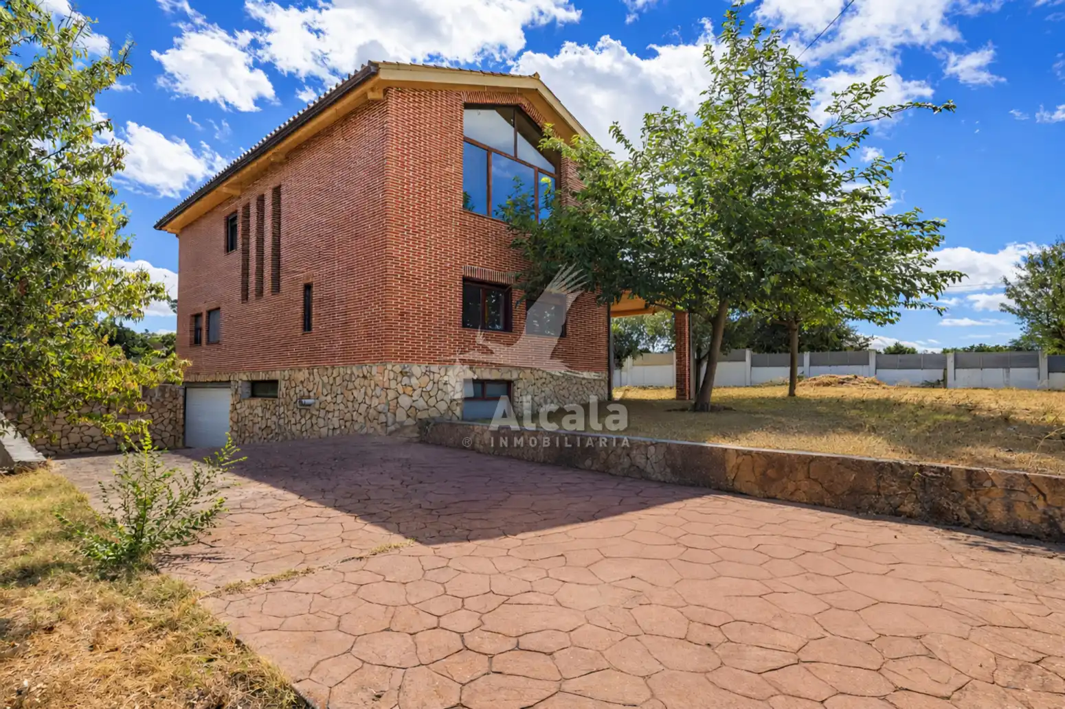 Casa in vendita a Valdeavero