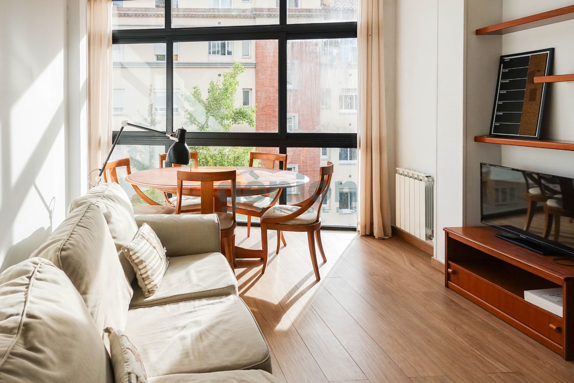 Sala de estar de Piso en venta en Girona Capital con Aire acondicionado, Calefacción y Balcón