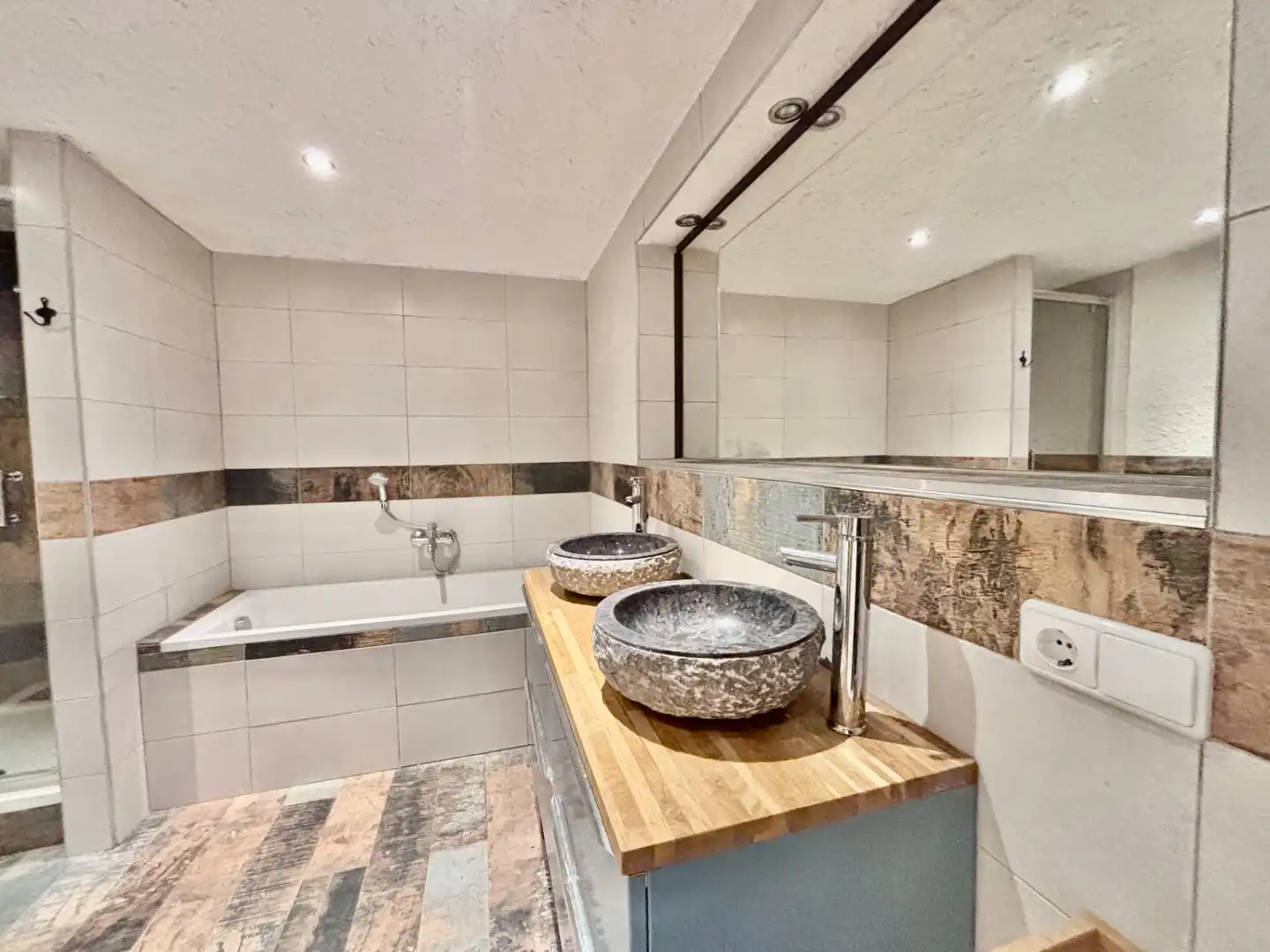 Baño de Casa o chalet en venta en Escatrón con Terraza, Trastero y Amueblado