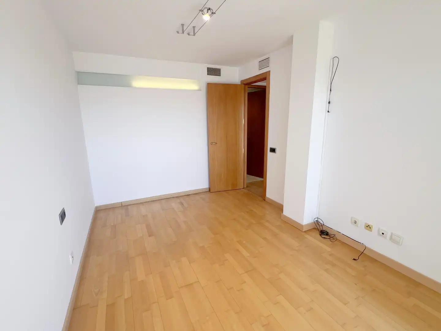 Piso de alquiler en Mataró con Aire acondicionado, Calefacción y Parquet