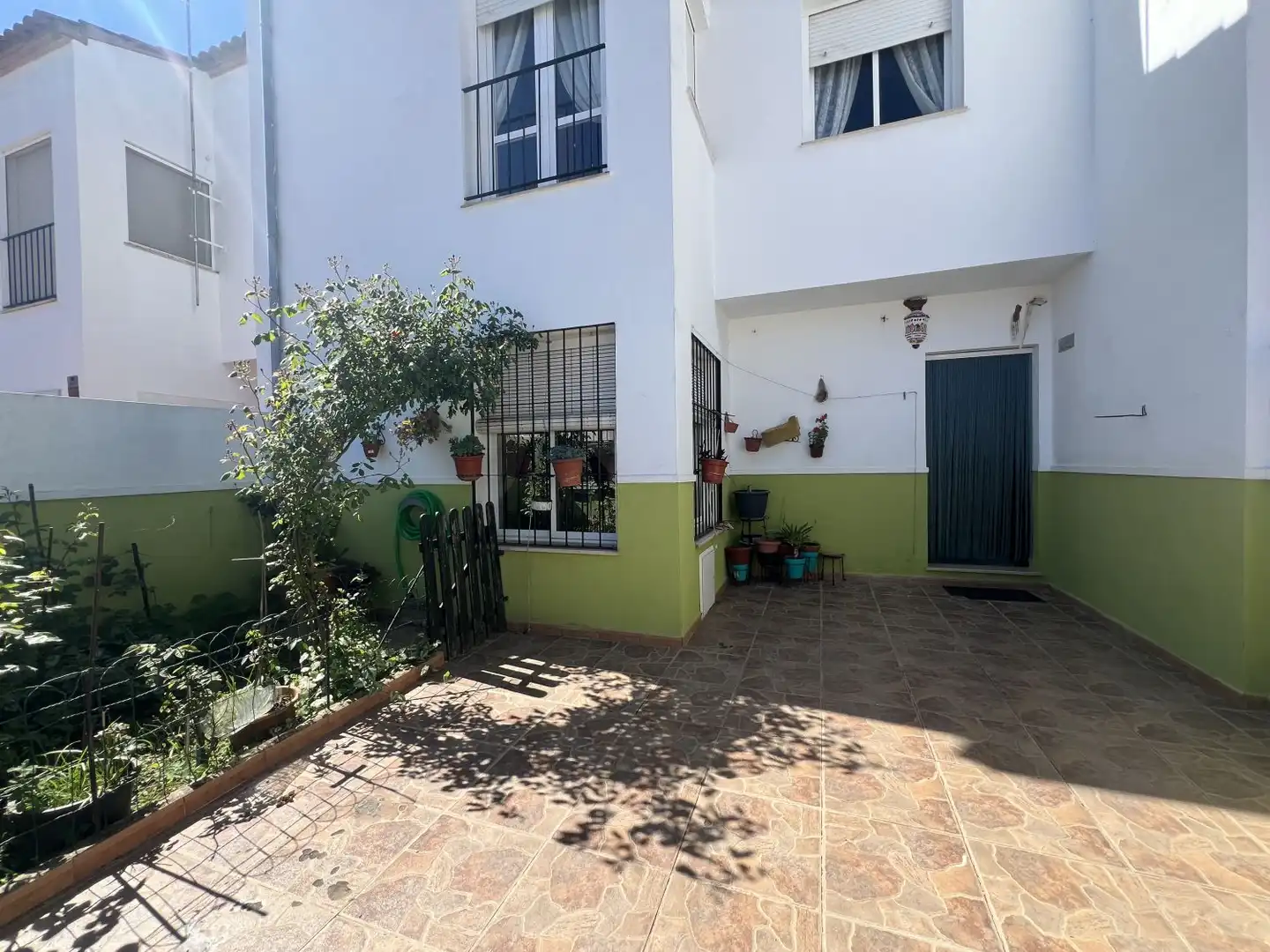 Vista exterior de Casa o xalet en venda en San Nicolás del Puerto amb Traster