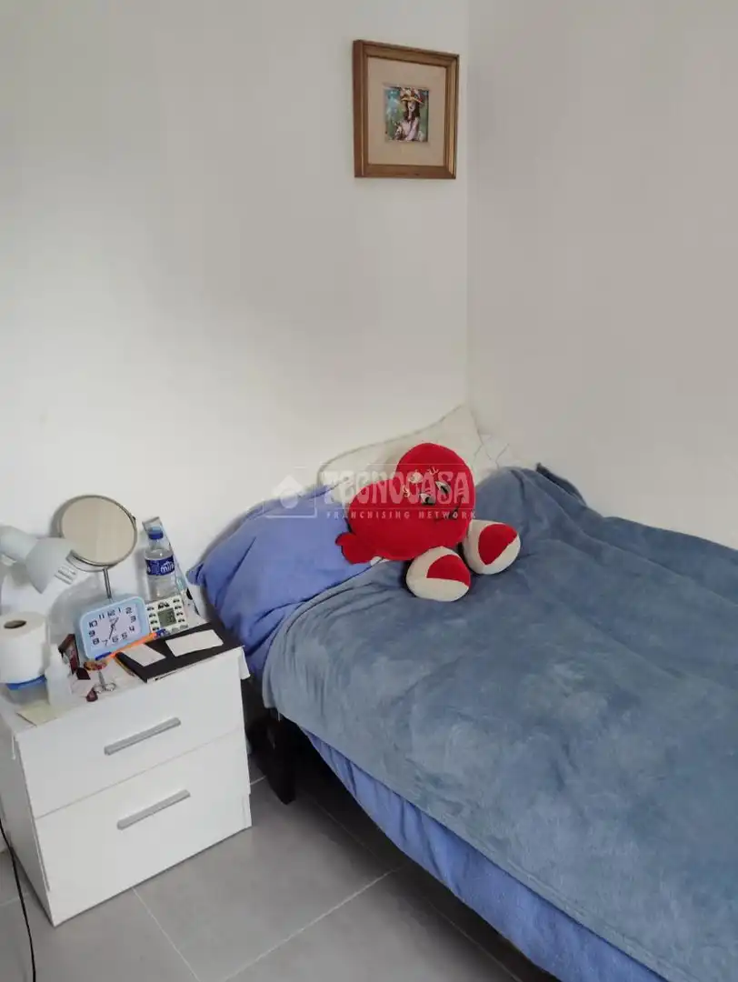Bedroom of Flat for sale in Sevilla  with Air Conditioner
