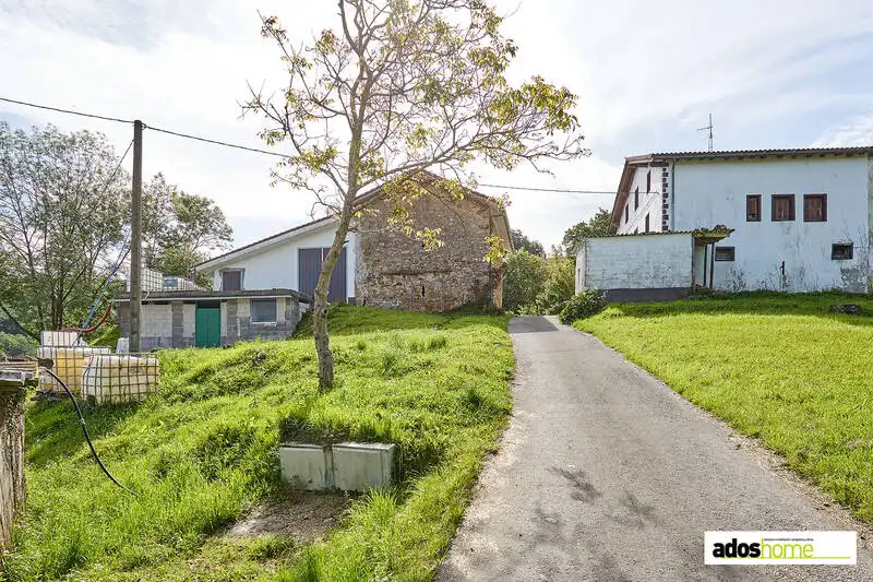 Außenansicht von Country house zum Verkauf in Zarautz