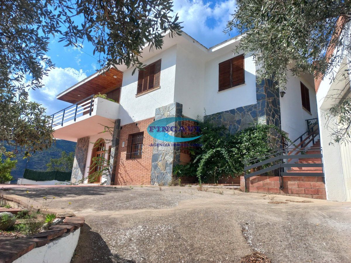Vista exterior de Casa o xalet en venda en Bigues i Riells del Fai amb Aire condicionat, Calefacció i Terrassa