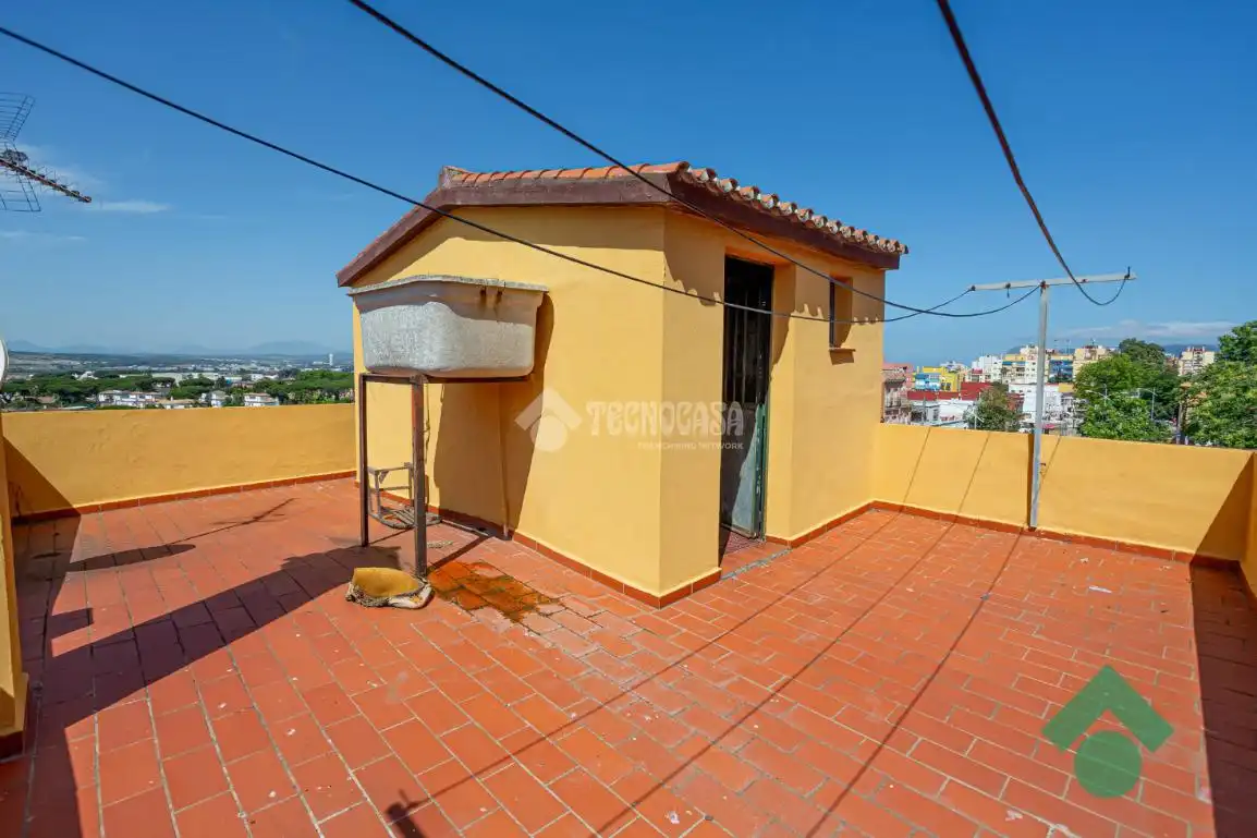Terrassa de Casa adosada en venda en Algeciras amb Terrassa