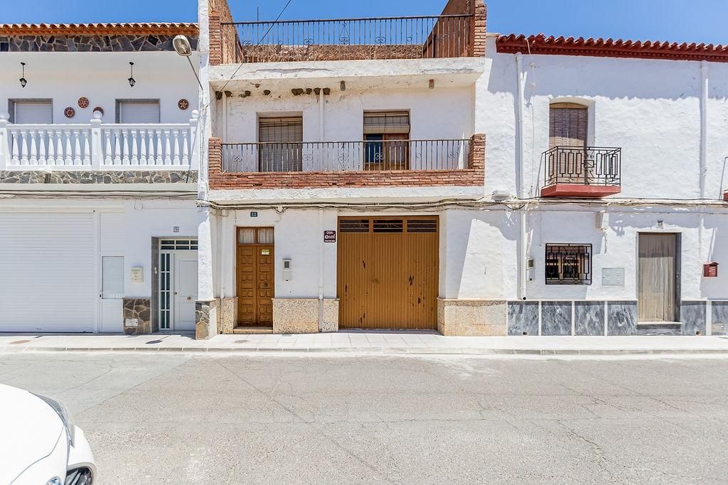 House or chalet for sale in Fiñana