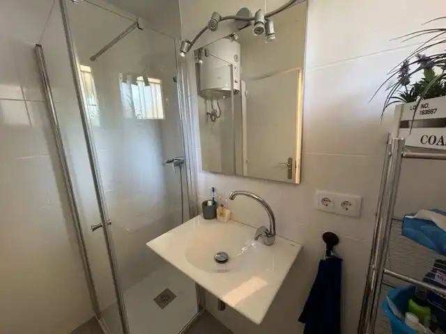 Baño de Apartamento de alquiler en Castell d'Aro, Platja d'Aro i s'Agaró con Terraza, Amueblado y Lavadora