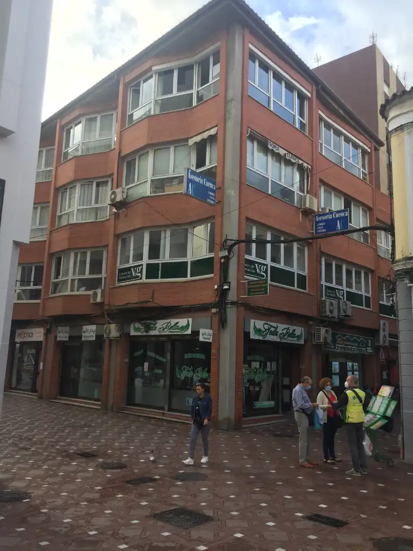 Exterior view of Office for rent in La Línea de la Concepción  with Air Conditioner