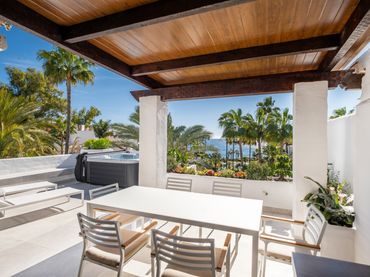 Penthouse mit Pool zum Verkauf in Marbella Centro