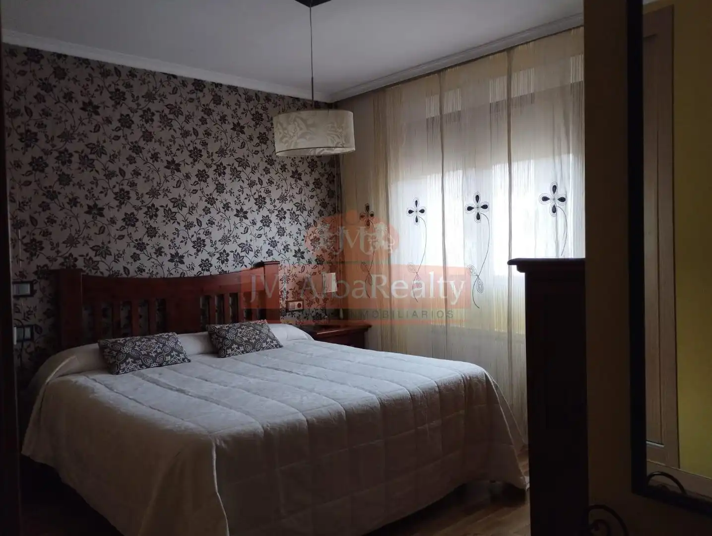 Dormitori de Casa adosada en venda en Albacete amb Aire condicionat i Calefacció