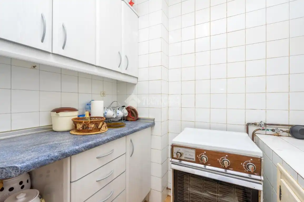 Cocina de Piso en venta en Miraflores de la Sierra con Calefacción