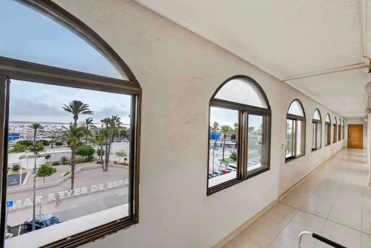 Ático en venta en San Pedro del Pinatar con Terraza, Trastero y Amueblado