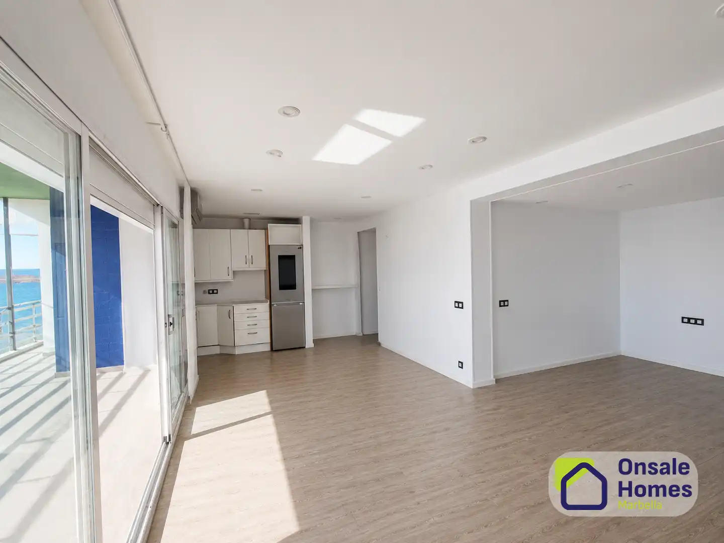 Piso en venta en Marbella con Aire acondicionado, Terraza y Balcón