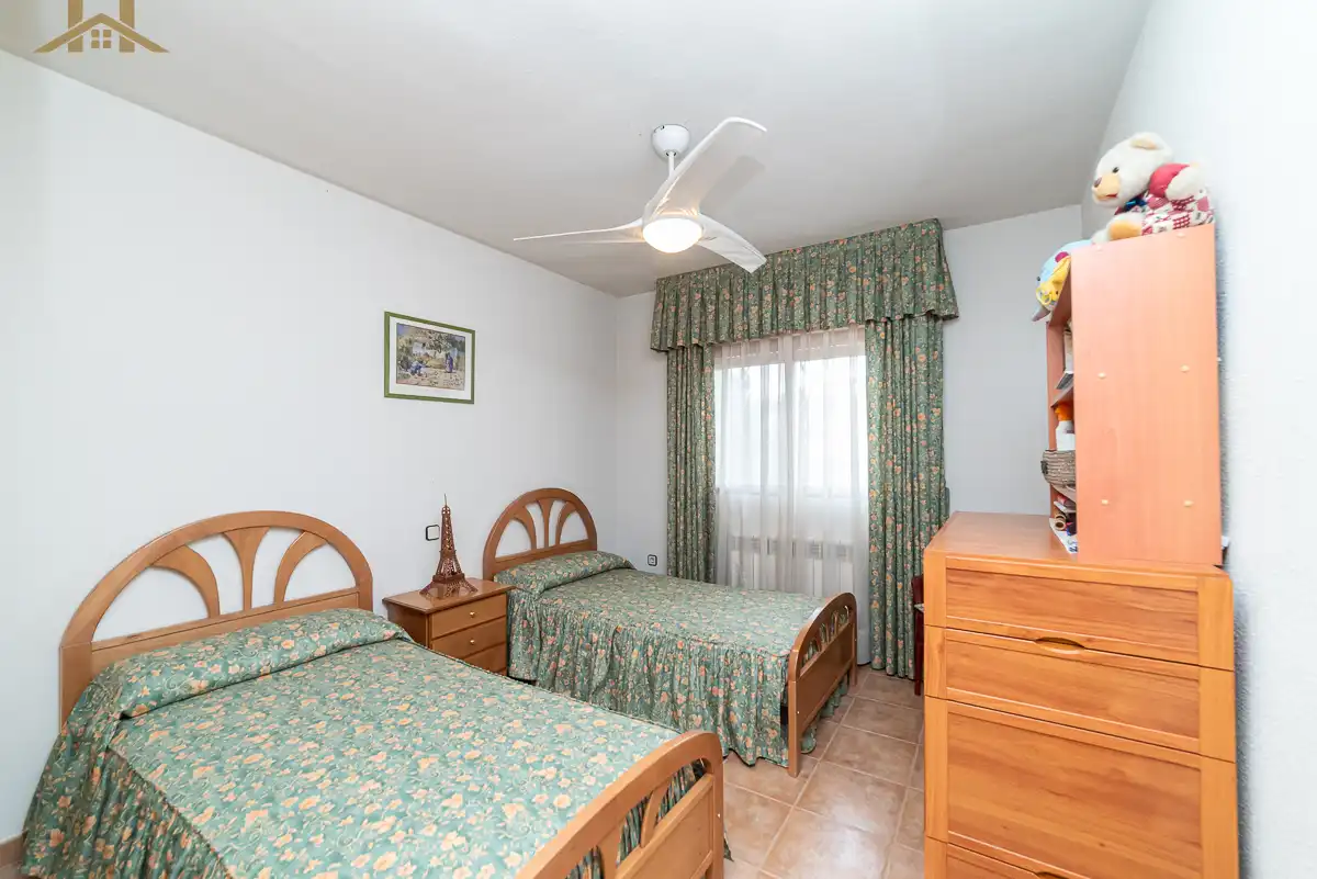 Habitación de Casa o chalet en venta en Cubas de la Sagra con Calefacción, Jardín privado y Piscina