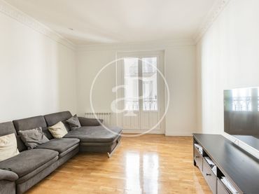 Appartement avec balcon à vendre à Pl. de Isabel II